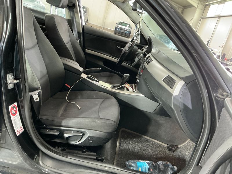 BMW 3er 320d 2009 – снимка 3