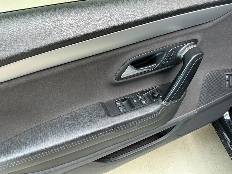 Volkswagen Passat CC 2.0 TSI 2009 – снимка 40