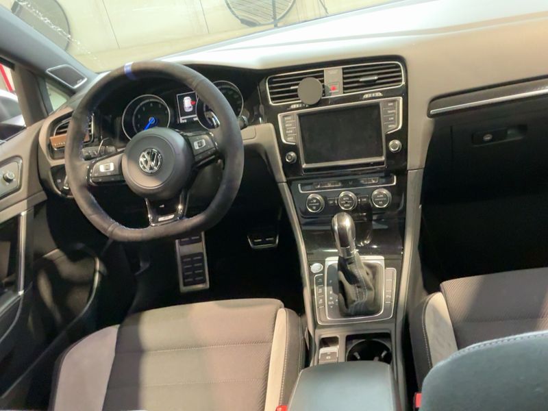 Volkswagen Golf VII 2.0 TSI R 4Motion BlueMotion Tech 2015 – снимка 18