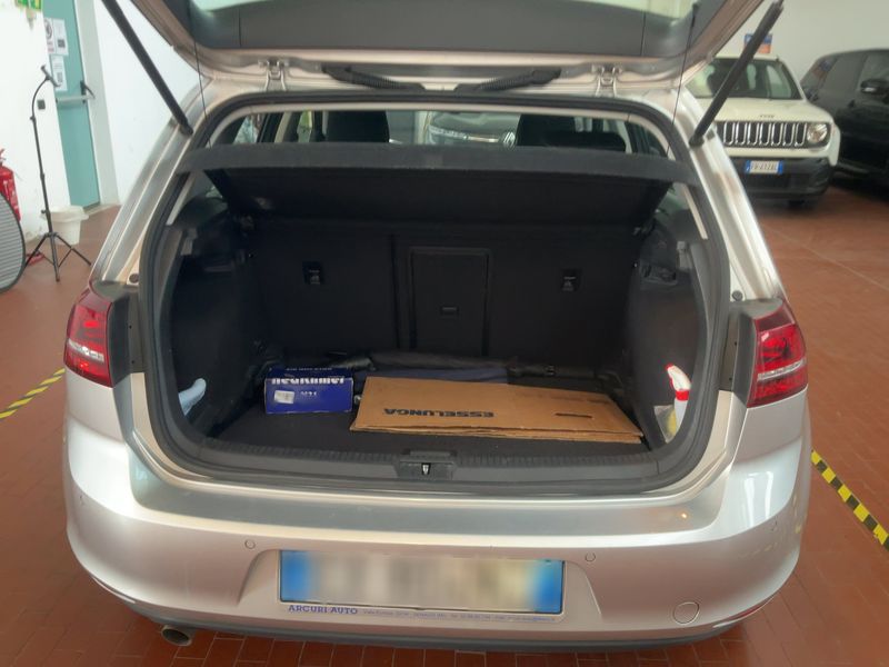 Volkswagen Golf VII 1.6 TDI Highline BlueMotion Tech 2014 – снимка 15