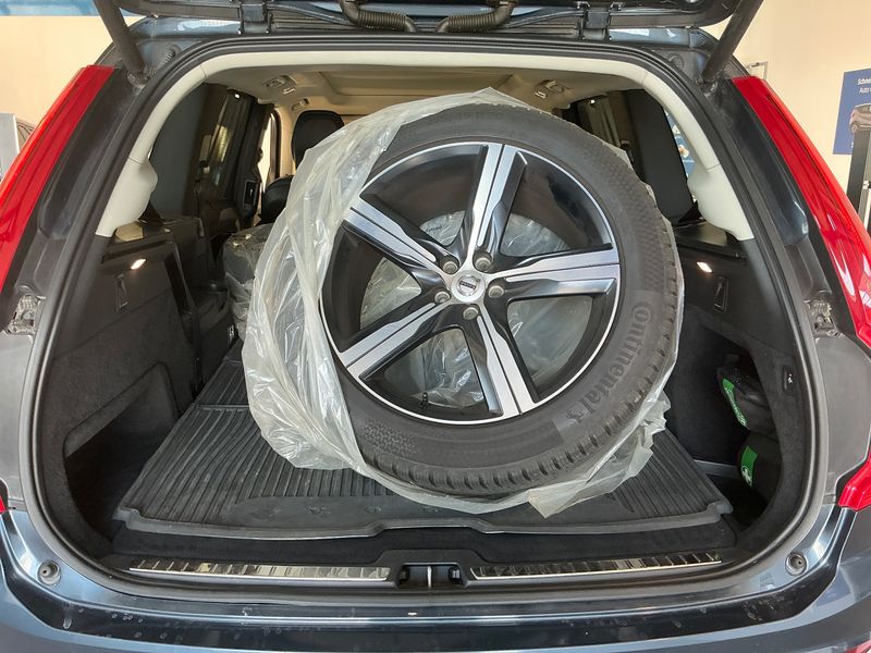 Volvo XC90 2.0 D5 Inscription AWD 2019 – снимка 15