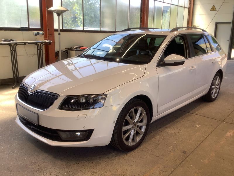 Skoda Octavia 2.0 TDI Elegance 2015 – снимка 1