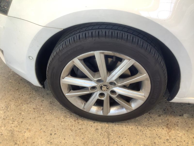 Skoda Octavia 2.0 TDI Elegance 2015 – снимка 3