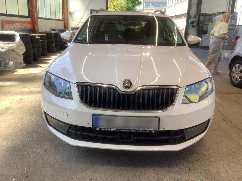 Skoda Octavia 2.0 TDI Elegance 2015 – снимка 14