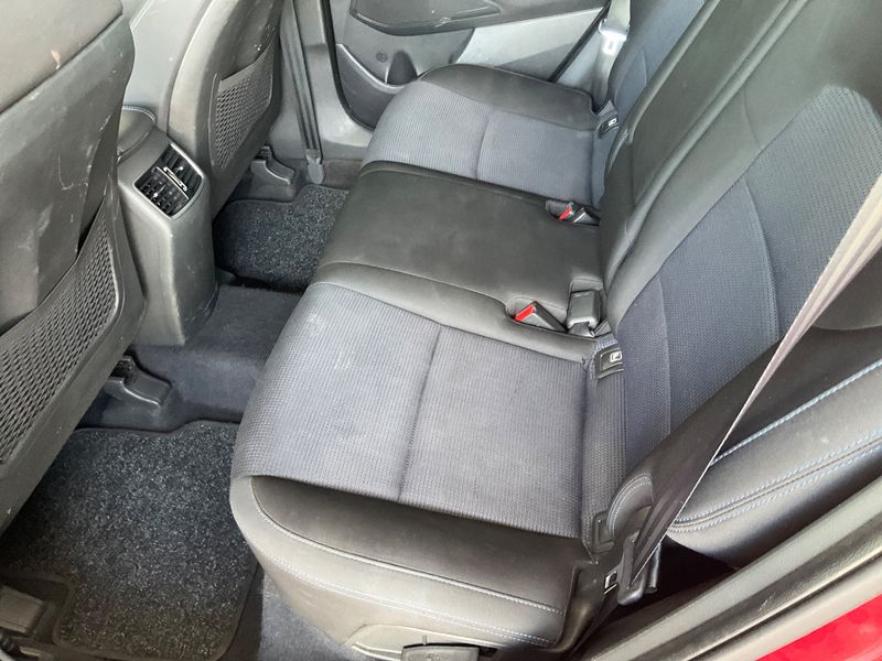Hyundai Tucson 1.7 CRDi Comfort ISG 2WD 2017 – снимка 26