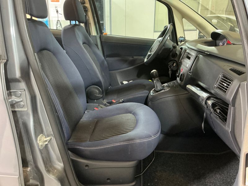 Lancia Musa 1.9 JTD Oro 2009 – снимка 3