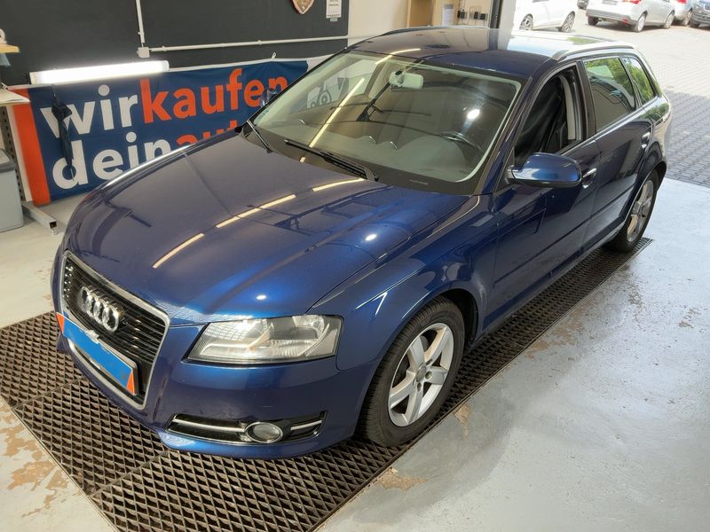 Audi A3 Sportback 1.6 TDI Attraction 2012 – снимка 1