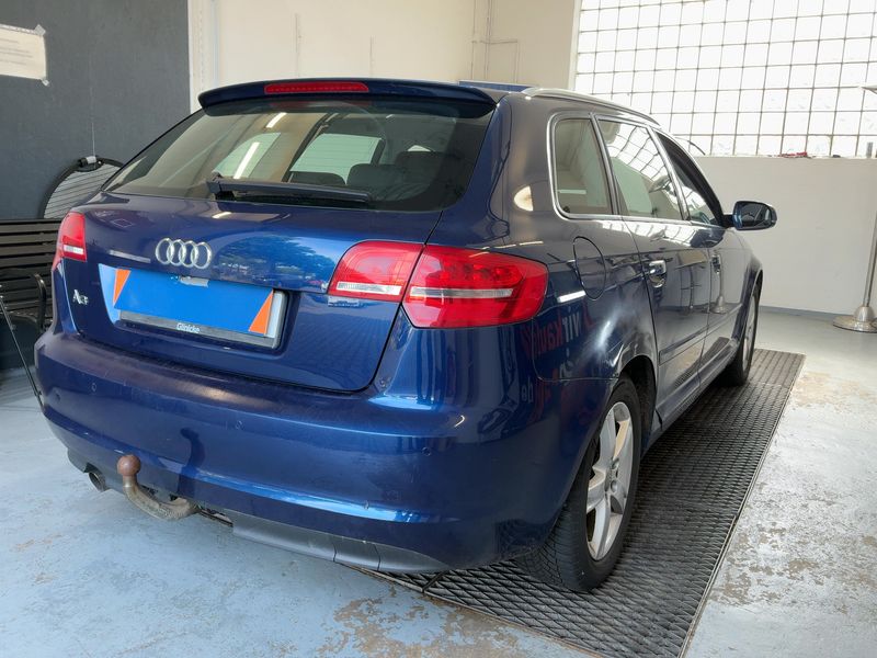Audi A3 Sportback 1.6 TDI Attraction 2012 – снимка 8