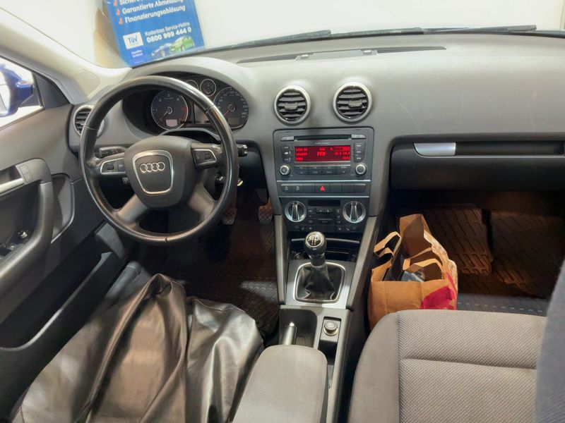Audi A3 Sportback 1.6 TDI Attraction 2012 – снимка 18