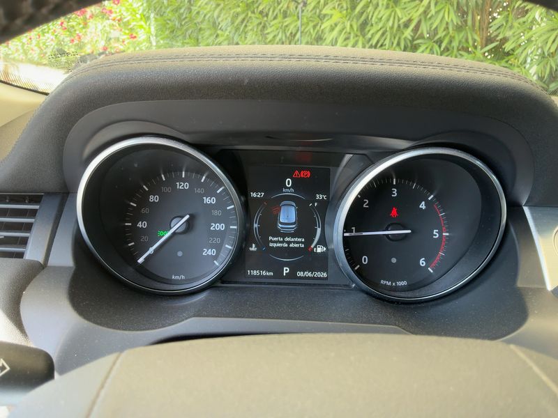 Land Rover Evoque 2.0 Td4 Pure 2017 – снимка 18