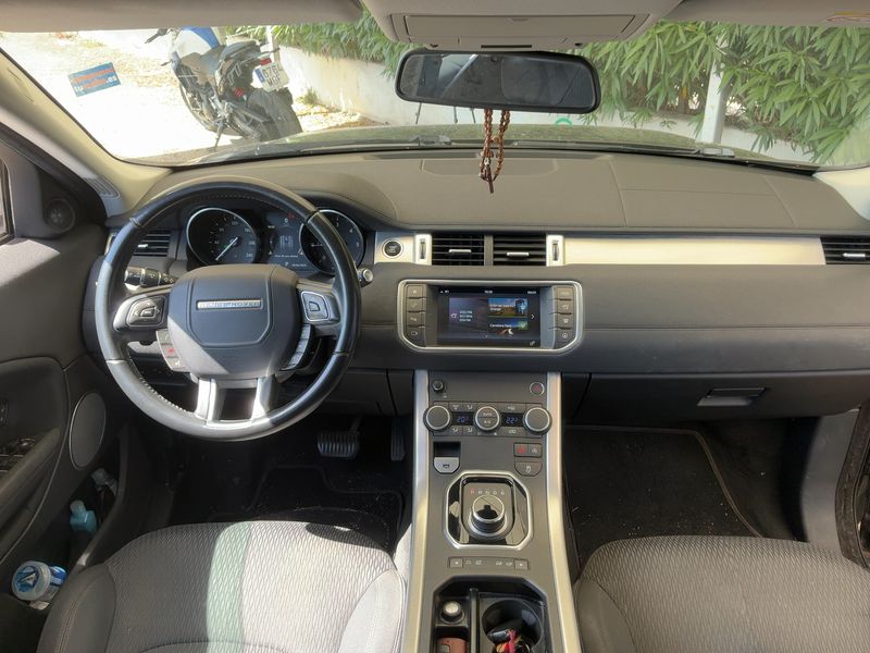 Land Rover Evoque 2.0 Td4 Pure 2017 – снимка 17