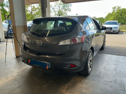 Mazda 3 1.6 CD Diesel Confort 2013 – снимка 2