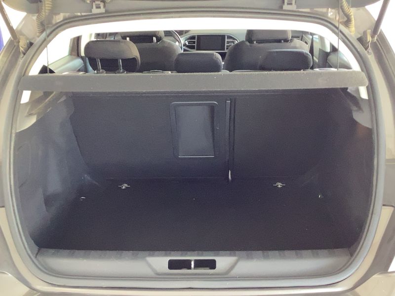 Peugeot 308 1.6 e-HDi Allure 2015 – снимка 15