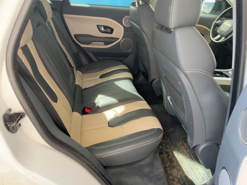 Land Rover Evoque 2.2 Td4 Dynamic 2012 – снимка 19