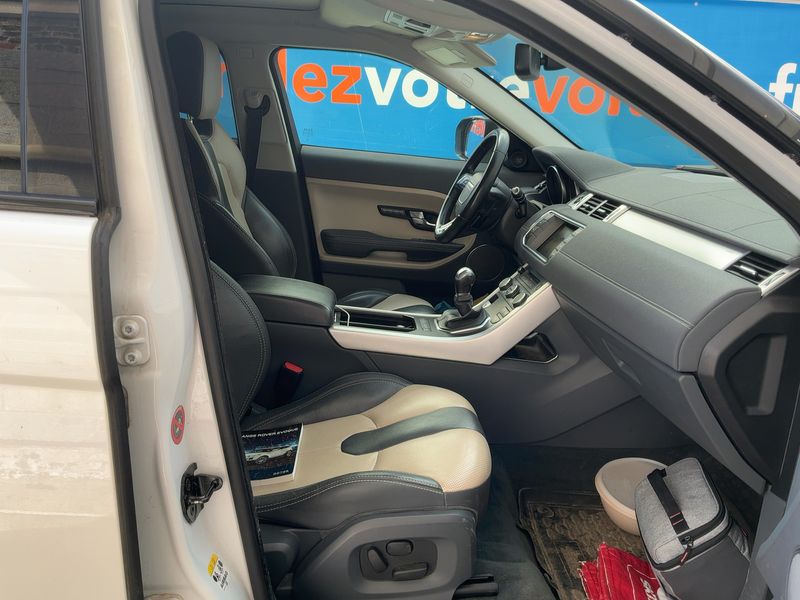 Land Rover Evoque 2.2 Td4 Dynamic 2012 – снимка 16