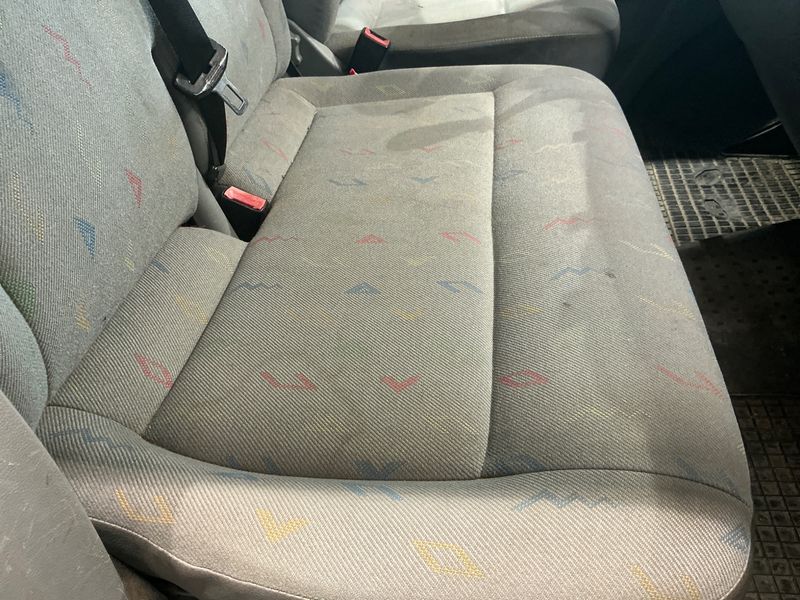 Volkswagen T5 Transporter 1.9 TDI Kasten 2007 – снимка 42