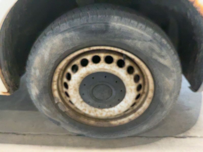 Volkswagen T5 Transporter 1.9 TDI Kasten 2007 – снимка 11