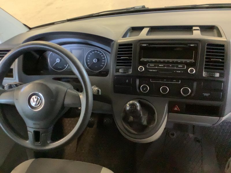 Volkswagen T5 Transporter 2.0 TDI Kasten lang 2014 – снимка 18