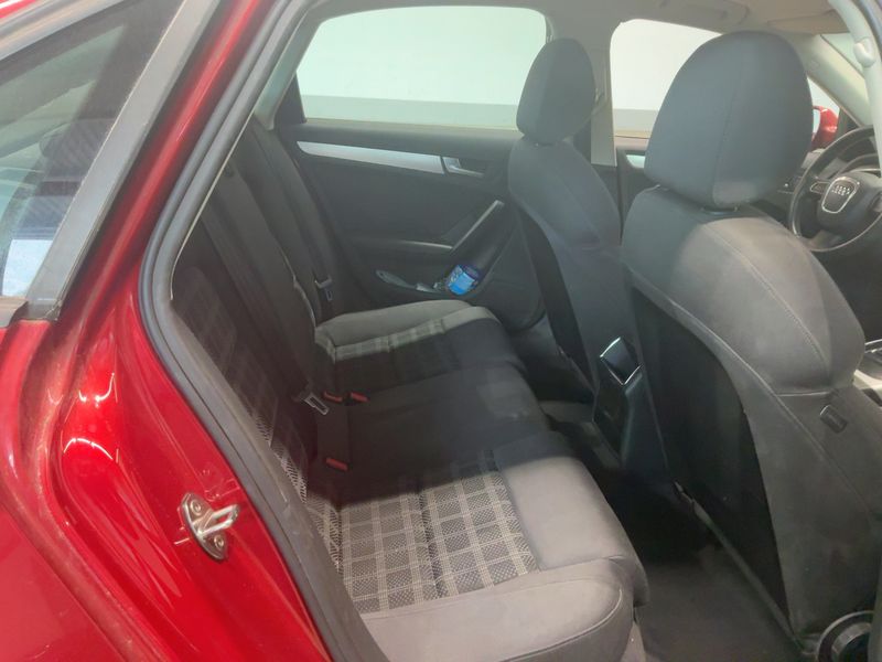Audi A4 2.0 TFSI Ambition 2009 – снимка 19