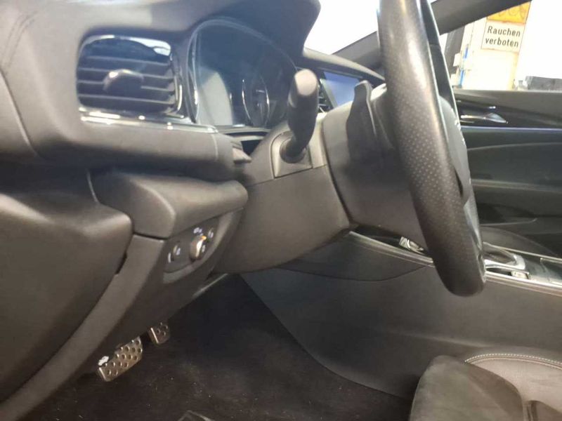 Opel Insignia 2.0 CDTI Ultimate 2022 – снимка 15
