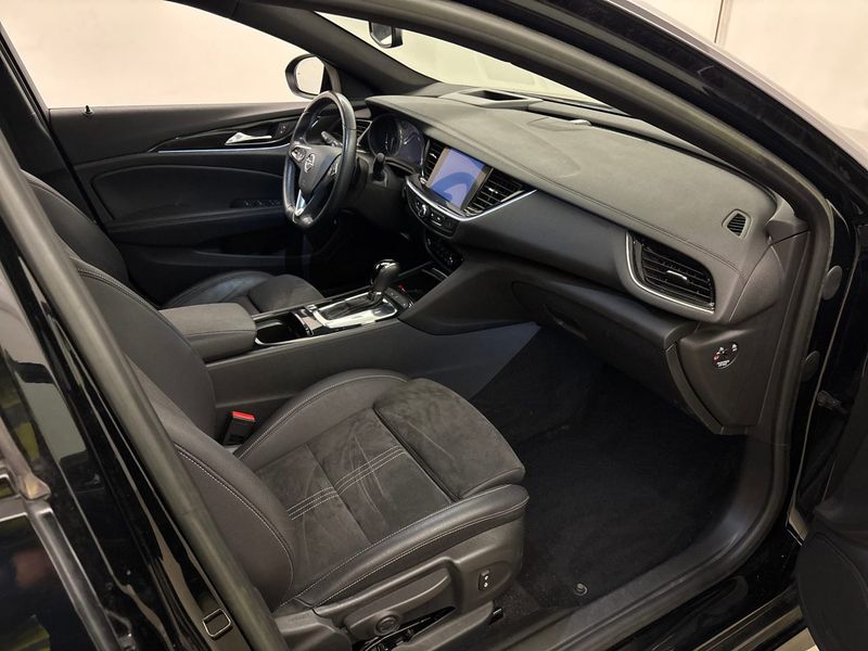 Opel Insignia 2.0 CDTI Ultimate 2022 – снимка 6