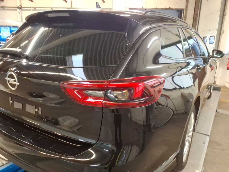 Opel Insignia 2.0 CDTI Ultimate 2022 – снимка 23
