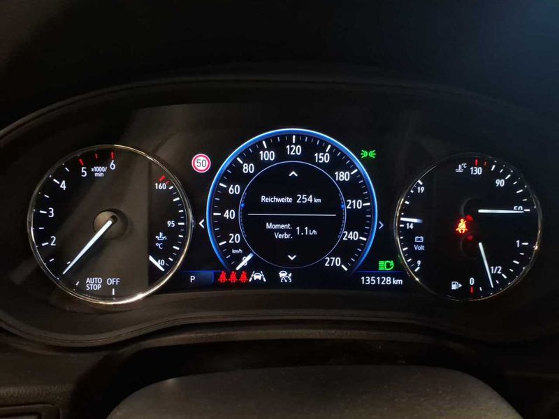 Opel Insignia 2.0 CDTI Ultimate 2022 – снимка 8