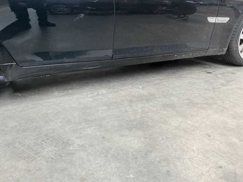 BMW 7er 740i 2010 – снимка 22