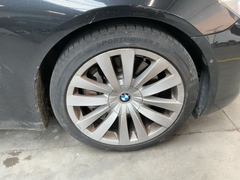 BMW 7er 740i 2010 – снимка 11