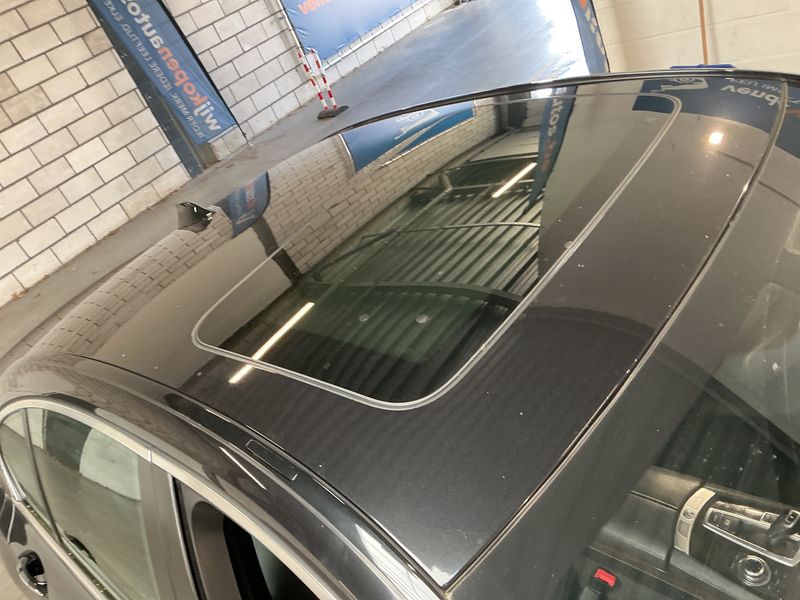 BMW 7er 740i 2010 – снимка 38