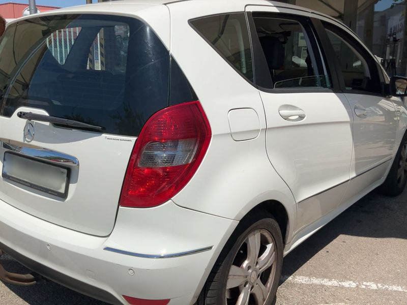 Mercedes-Benz A-Klasse A 160 Avantgarde 2011 – снимка 8