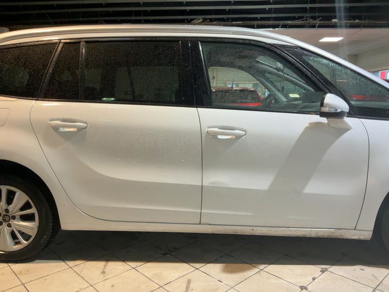Citroen C4 Grand Picasso 2.0 Blue-HDi Business + 2017 – снимка 10