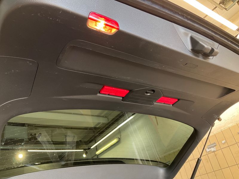 Volkswagen Touareg 3.0 V6 TDI BlueMotion Tech 2016 – снимка 25