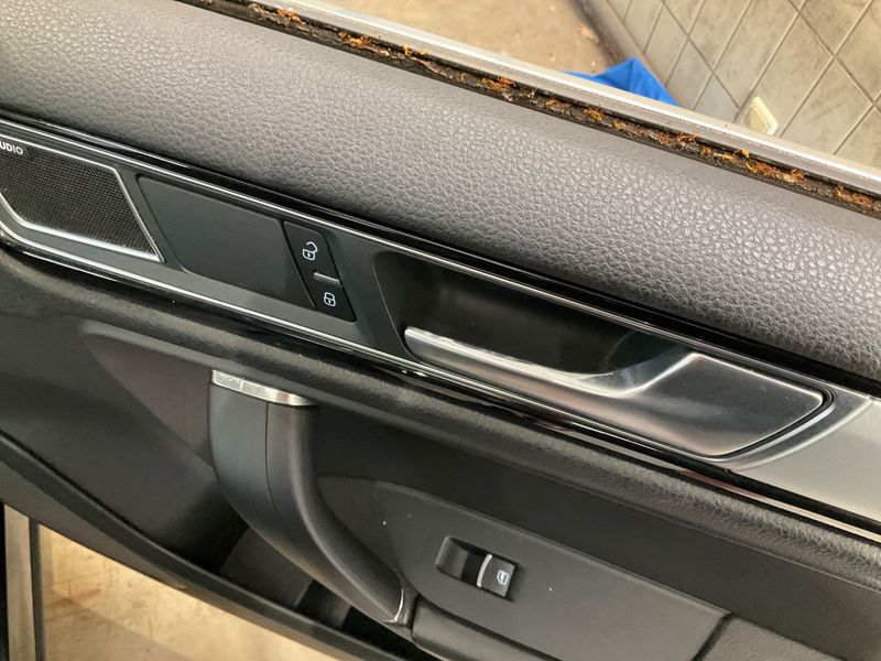 Volkswagen Touareg 3.0 V6 TDI BlueMotion Tech 2016 – снимка 26