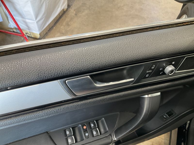 Volkswagen Touareg 3.0 V6 TDI BlueMotion Tech 2016 – снимка 28