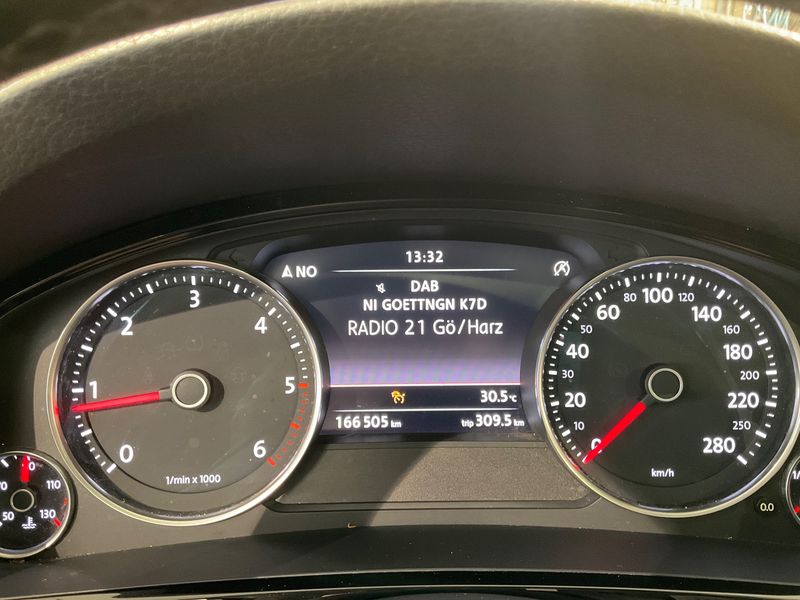 Volkswagen Touareg 3.0 V6 TDI BlueMotion Tech 2016 – снимка 19