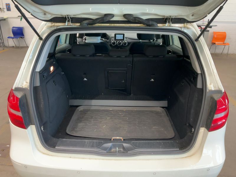 Mercedes-Benz B-Klasse B 180 CDI 2014 – снимка 15