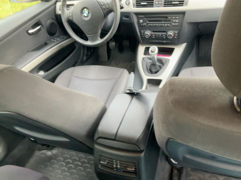 BMW 3er 318d 2012 – снимка 18