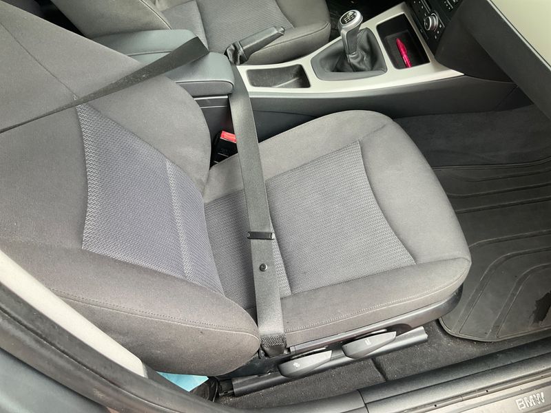 BMW 3er 318d 2012 – снимка 29