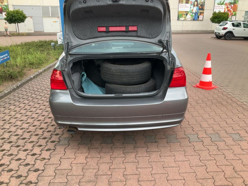 BMW 3er 318d 2012 – снимка 16