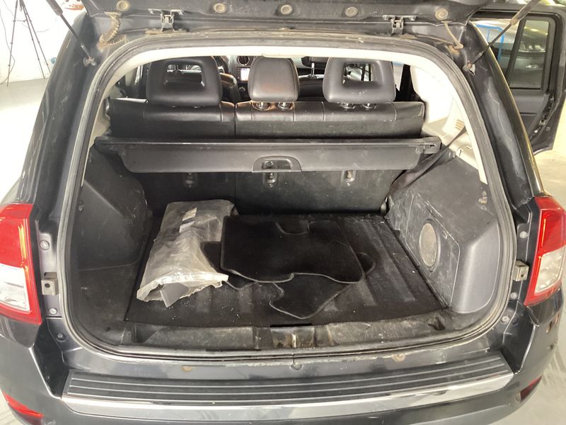 Jeep Compass 2.2 CRD Limited 4x4 2011 – снимка 15