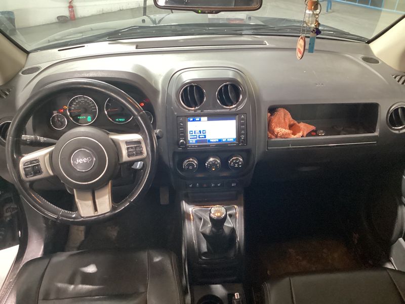 Jeep Compass 2.2 CRD Limited 4x4 2011 – снимка 17