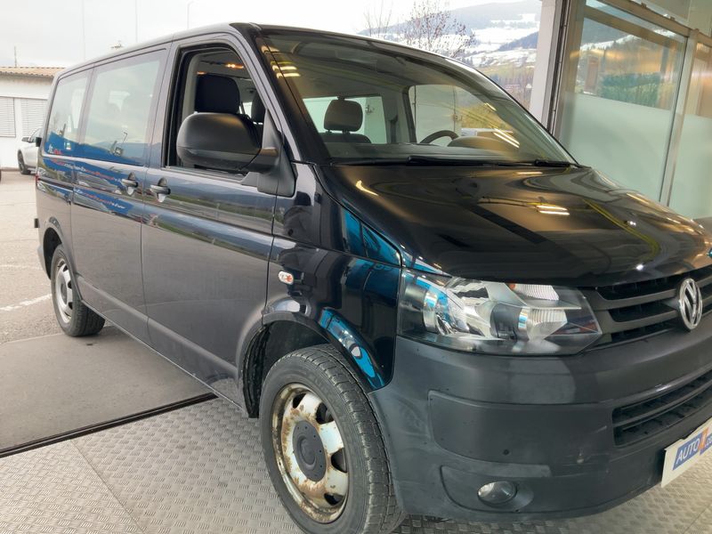 Volkswagen T5 Caravelle 2.0 TDI Trendline 4Motion 2014 – снимка 12