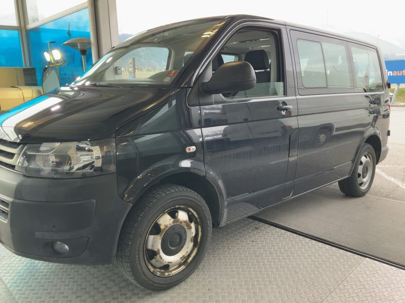 Volkswagen T5 Caravelle 2.0 TDI Trendline 4Motion 2014 – снимка 2