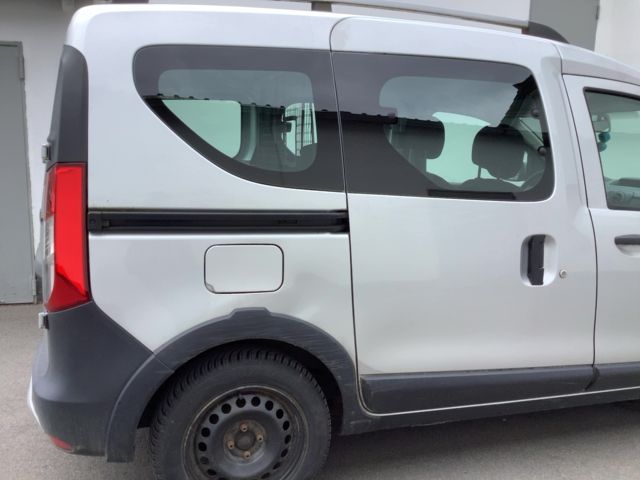 Dacia Dokker 1.5 dCi Diesel Stepway 2016 – снимка 8