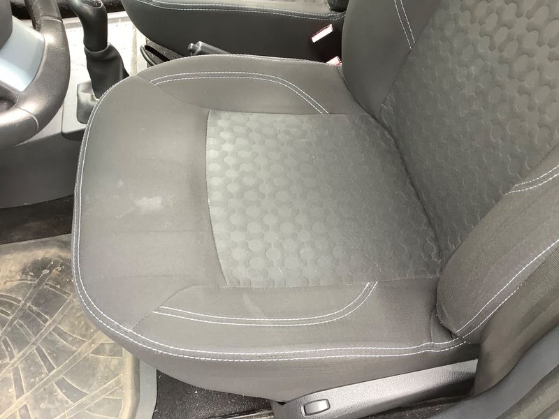 Dacia Dokker 1.5 dCi Diesel Stepway 2016 – снимка 27