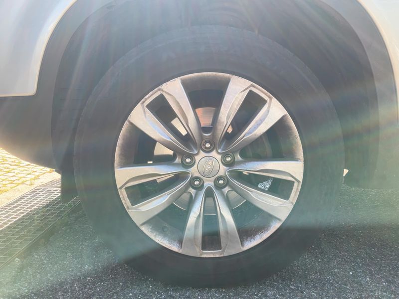 Kia Sorento 2.2 CRDi Vision 4WD 2011 – снимка 3