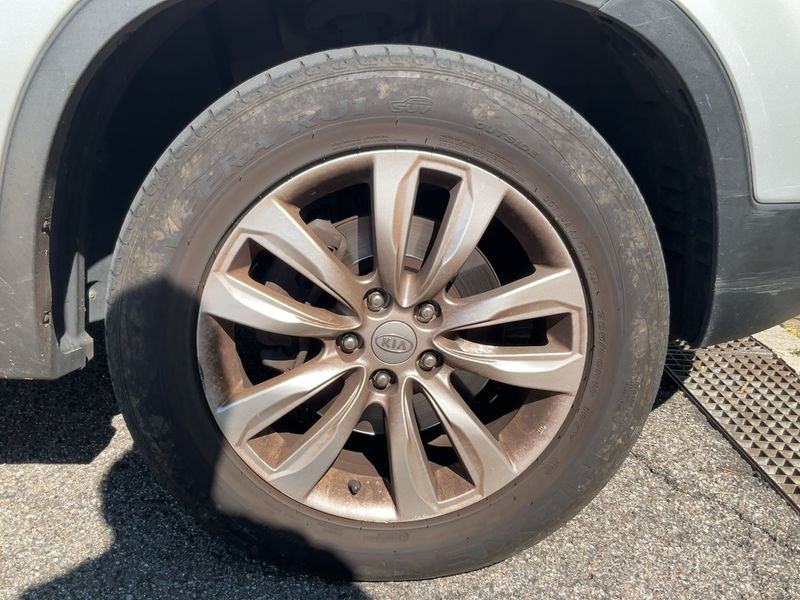 Kia Sorento 2.2 CRDi Vision 4WD 2011 – снимка 11