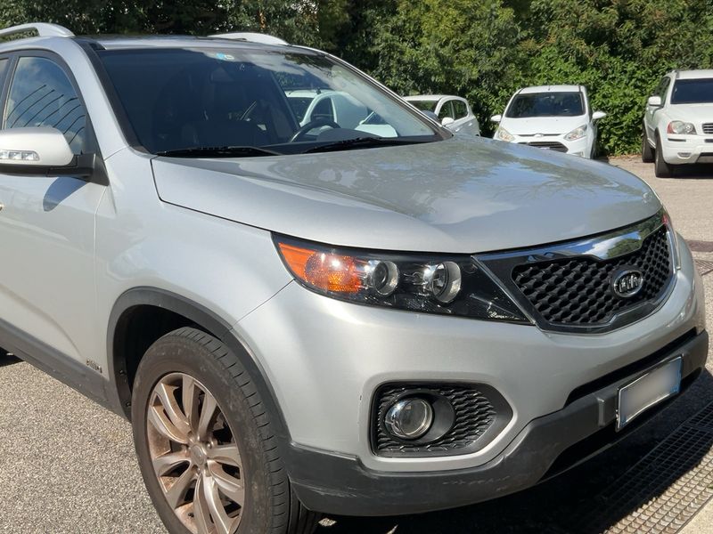 Kia Sorento 2.2 CRDi Vision 4WD 2011 – снимка 12