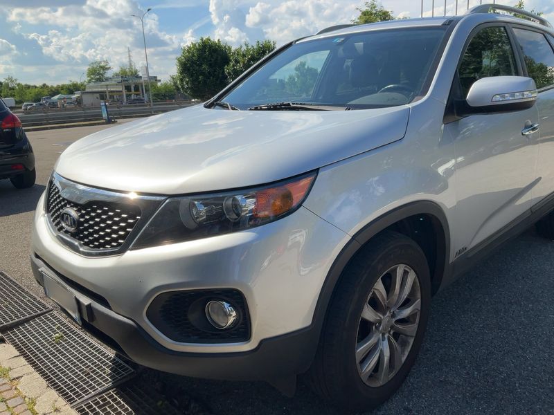 Kia Sorento 2.2 CRDi Vision 4WD 2011 – снимка 2